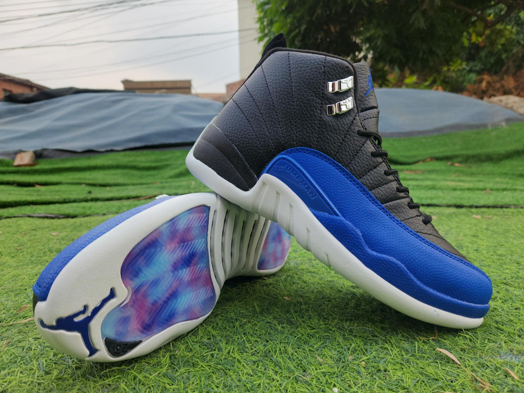 （MENS）（ WMNS）Air Jordan 12 Retro Black / Blue / White