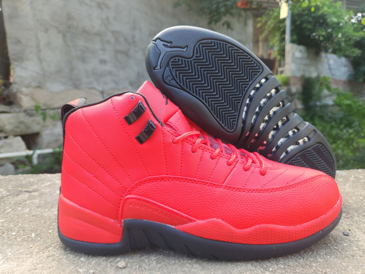 Air Jordan 12 Retro Black / Red