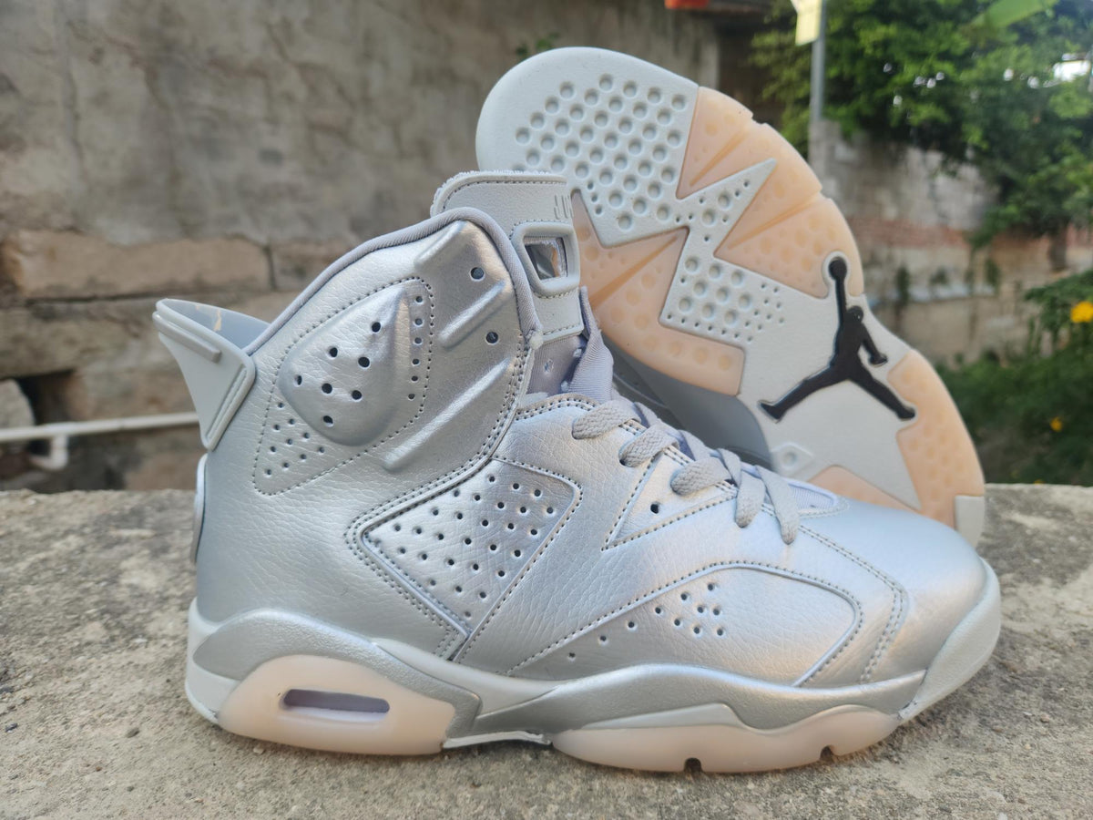 Air Jordan 6 Retro