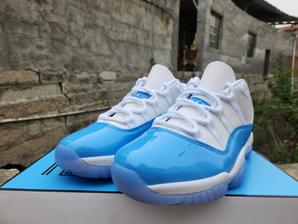 Air Jordan 11 Low White Moon