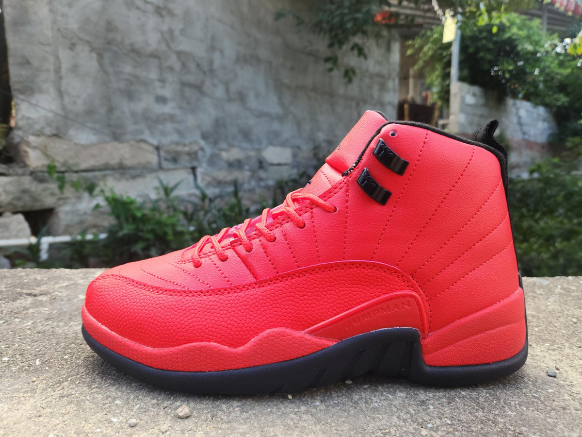 Air Jordan 12 Retro Black / Red