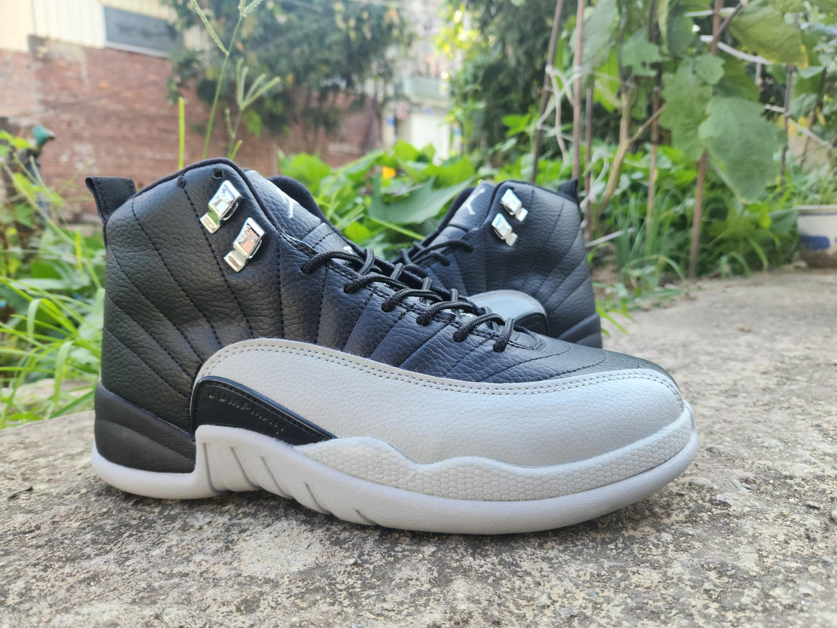 Air Jordan 12 Black / Light Gray Sneakers