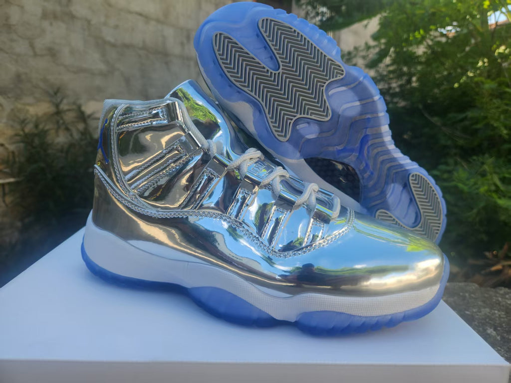 Air Jordan 11 Silver