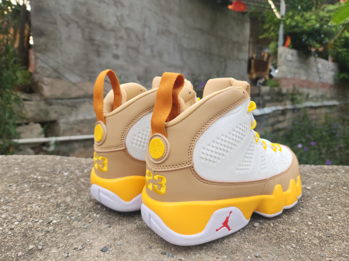 Air Jordan 9 White Green