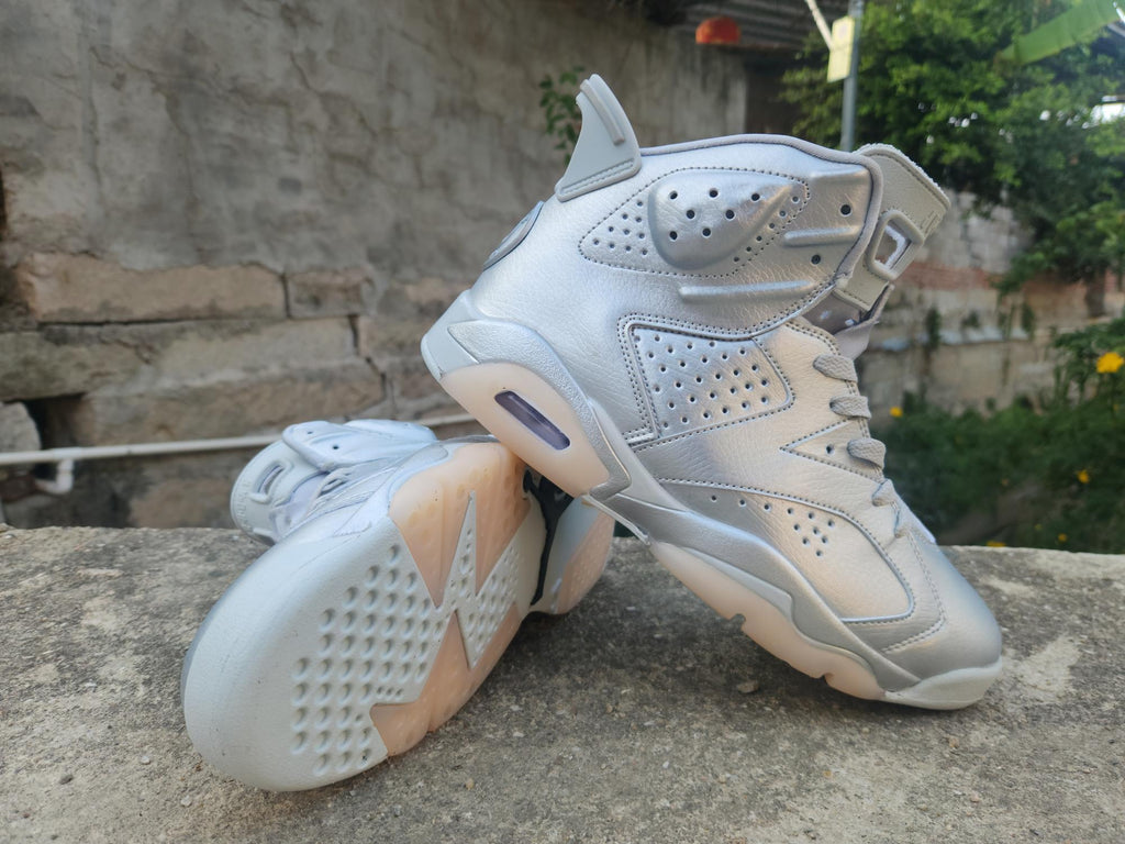 Air Jordan 6 Retro