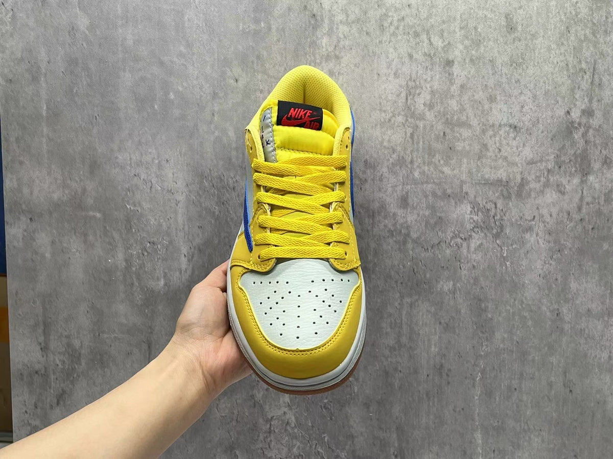 Travis Scott x Air Jordan 1 Low OG SP White-Yellow Reverse Swoosh