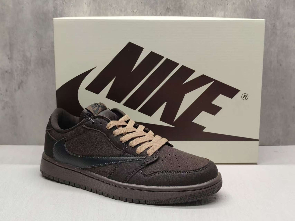 Travis Scott x Air Jordan 1 Low OG SP Dark Brown Reverse Swoosh
