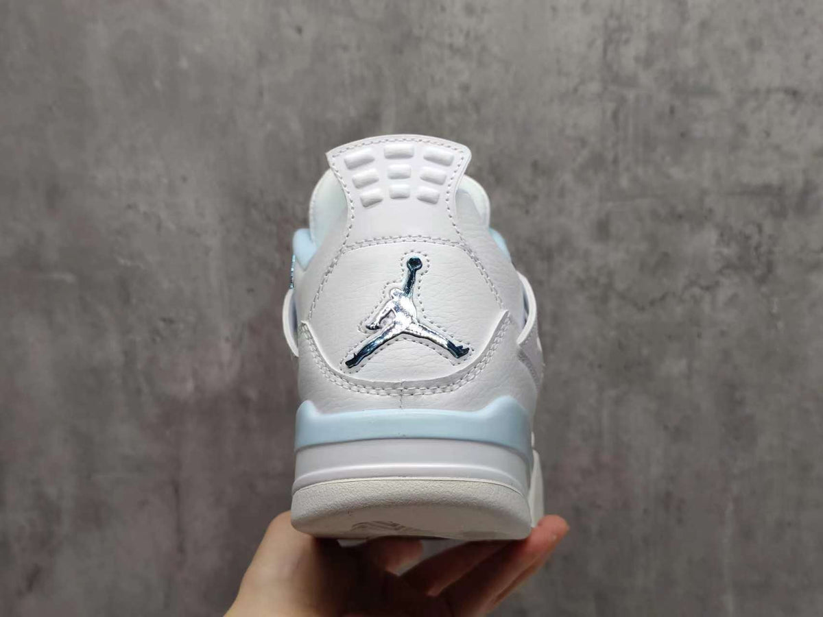 Air Jordan 4 Retro Blue Buckle
