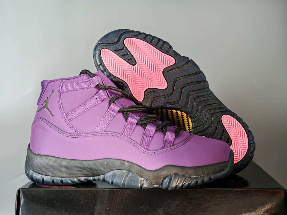 Air Jordan 11 Retro Mojave Canyon / Purple / Off Noir / Violet Dust / Medium Soft Pink