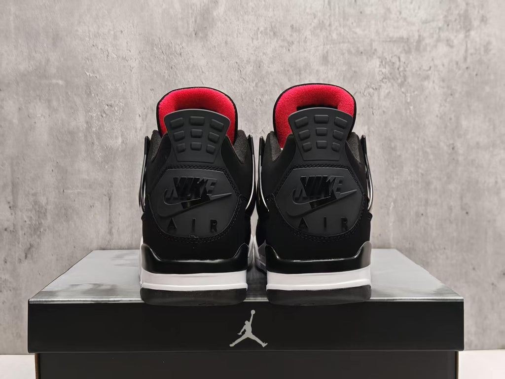 Air Jordan 4 Retro Bloodline