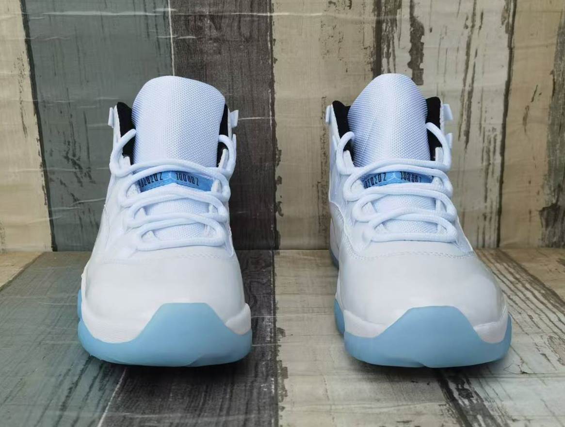Air Jordan 11 Retro White Moon