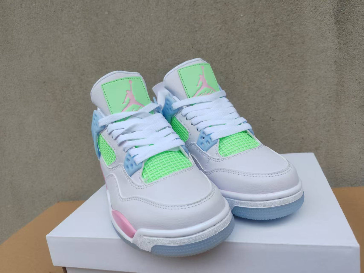 Air Jordan 4 Retro Valentine's Day