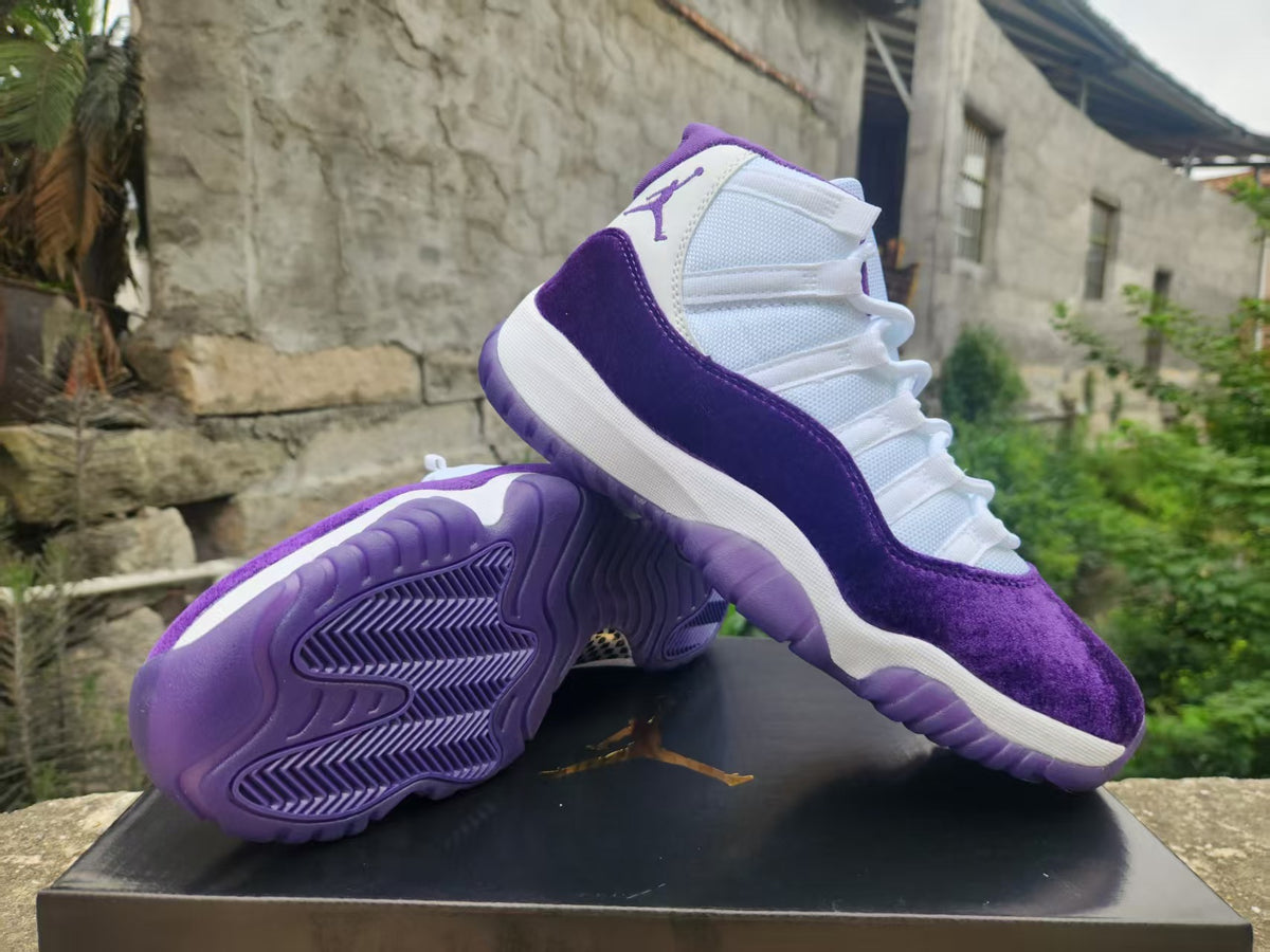 Air Jordan 11 White Purple Velvet