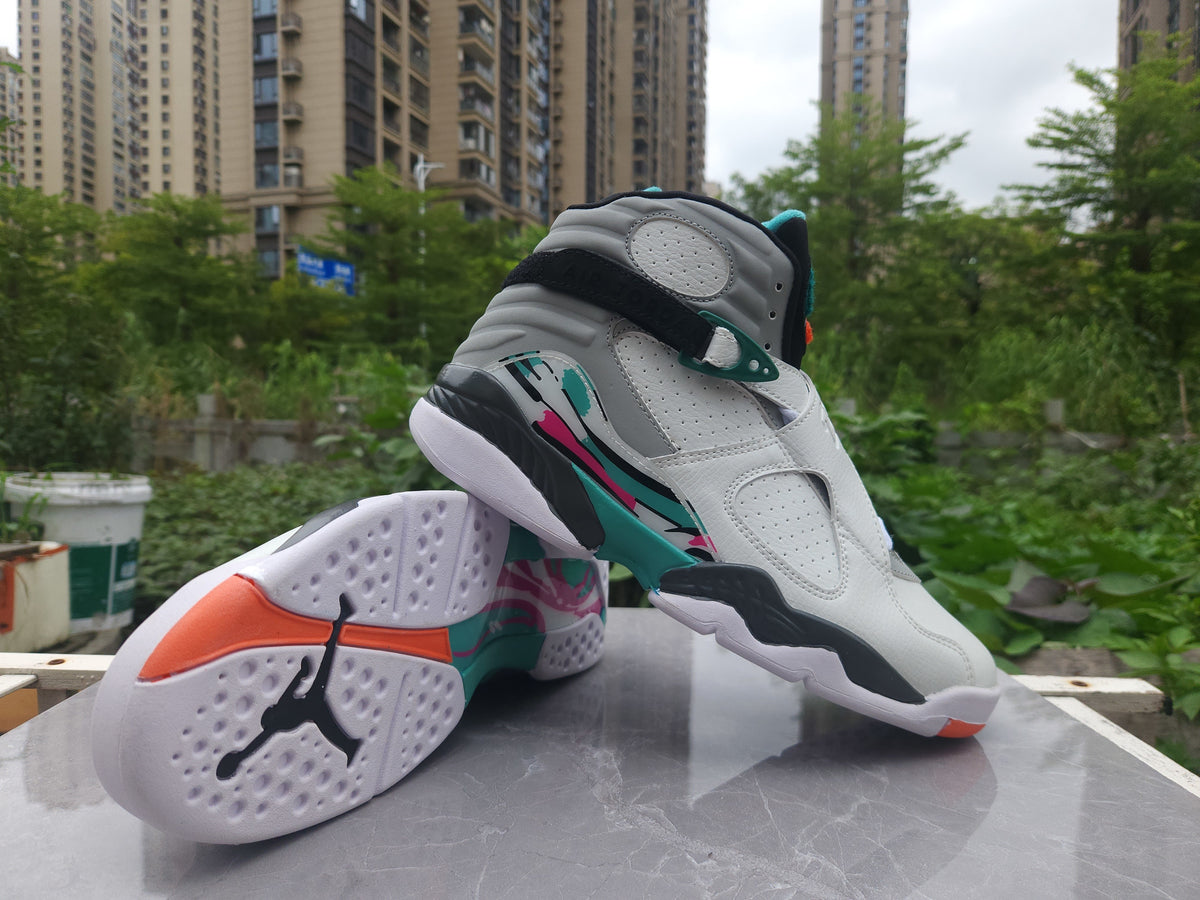 Air Jordan 8 Retro White / Grey / Green