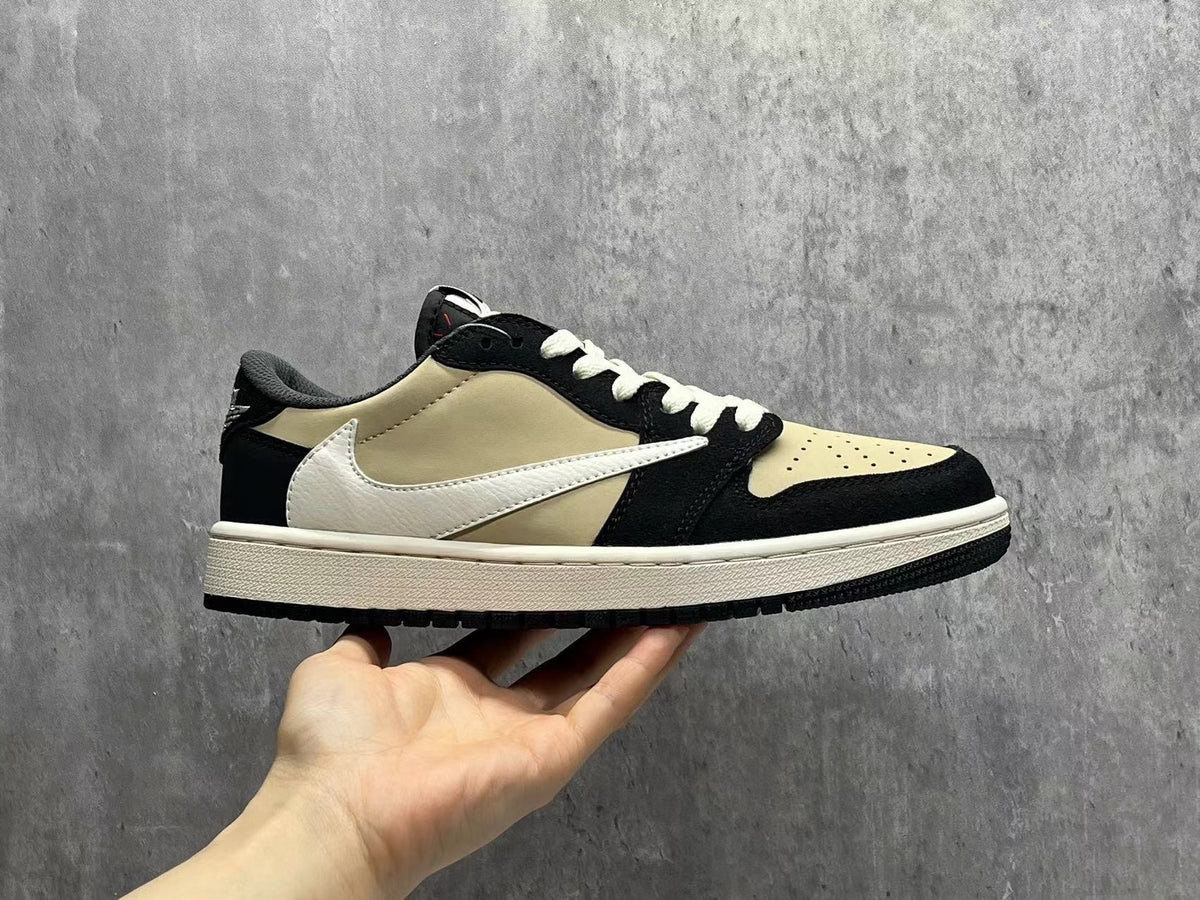 Travis Scott x Air Jordan 1 Low OG SP Beige-Black Reverse Swoosh