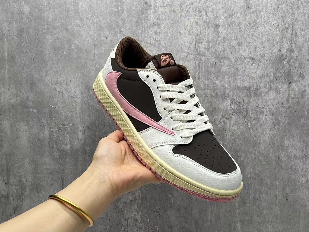 Travis Scott x Air Jordan 1 Low OG SP Brown-Pink Reverse Swoosh
