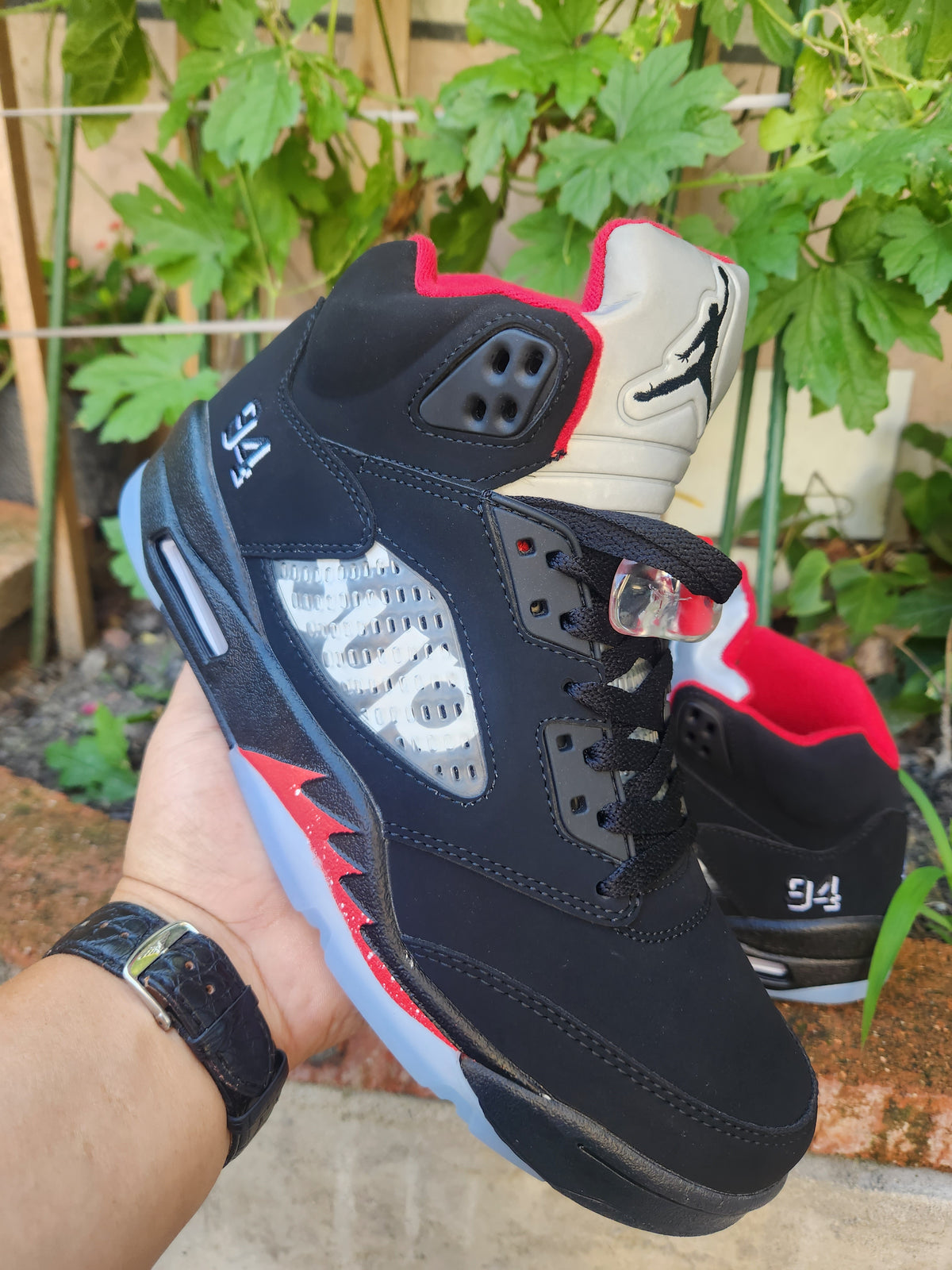 Men's Air Jordan 5 Retro Black / Red