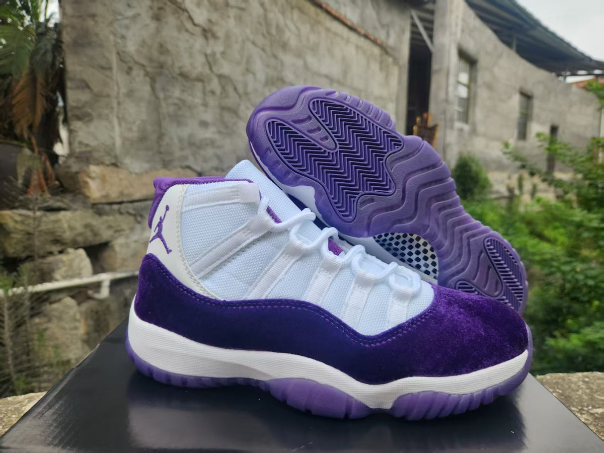 Air Jordan 11 White Purple Velvet